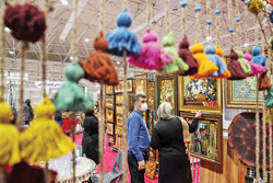 Shiraz fair puts spotlight on travel destinations, indigenous arts