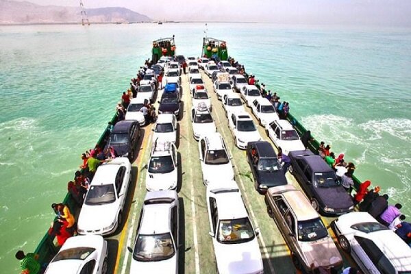 راههای رسیدن به قشم/اتوبوس دریایی برای گردشگران