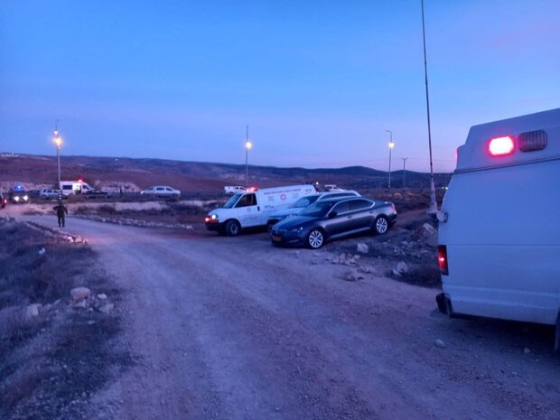 إصابة مستوطن بجراح خطيرة بعملية طعن في الخليل واستشهاد المنفذ