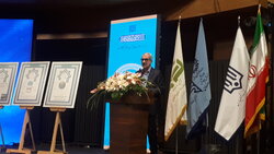 دولت ۵۰۰ میلیون یورو برای تکمیل مدارس نیمه تمام اختصاص می‌دهد/ خبر خوش وزیر برای اصفهان