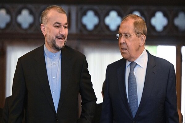 وزيرا خارجية إيران وروسيا يجريان محادثات هاتفية حول الحرب على غزة