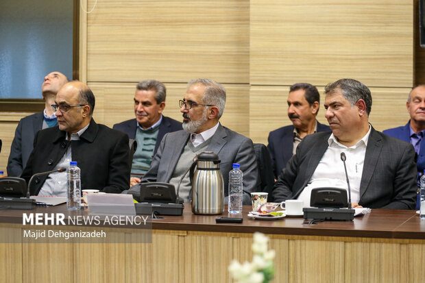 نشست طلایه‌داران پیشرفت استان یزد با رئیس جمهور