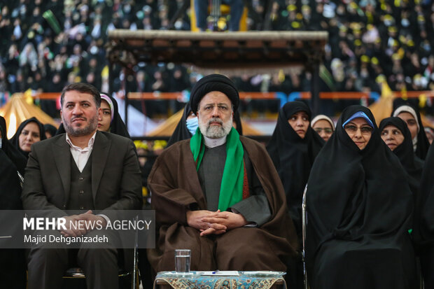  مراسم جشن میلاد حضرت فاطمه (س) با حضور رئیس جمهور