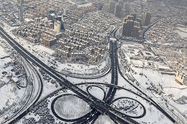 یخبندان در شمال تهران/ پیش بینی برف و کولاک برای پایتخت یخبندان در شمال تهران/ پیش بینی برف و کولاک برای پایتخت