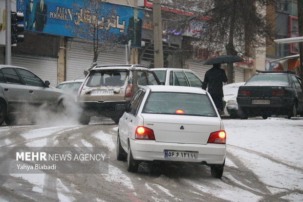 بارش نخستین برف زمستانی در کرمانشاه