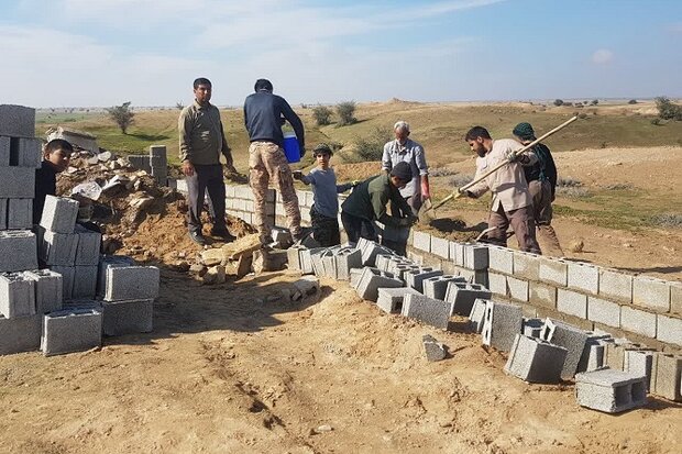 جهادگران قمی در تعمیرات مدارس آبپخش مشارکت کردند جهادگران قمی در تعمیرات مدارس آبپخش مشارکت کردند