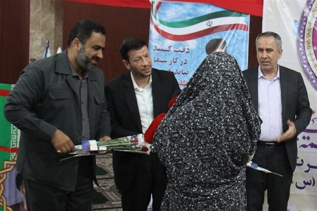 ۳ نفر از زندانیان اندرزگاه نسوان بوشهر آزاد شدند ۳ نفر از زندانیان اندرزگاه نسوان بوشهر آزاد شدند