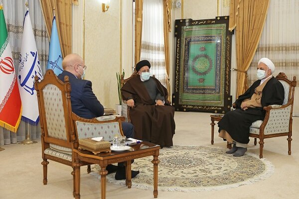 برگزاری نشست سران قوا به میزبانی رئیس دستگاه قضا برگزاری نشست سران قوا به میزبانی رئیس دستگاه قضا