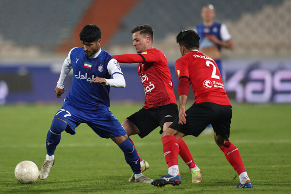 تحلیل دیدارهای هفته ۲۵ لیگ برتر/صدرنشینی پرسپولیس بالغزش استقلال