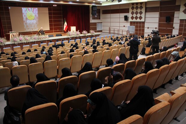 همایش تجلیل از مادران جوان چند فرزندی استان بوشهر برگزار شد