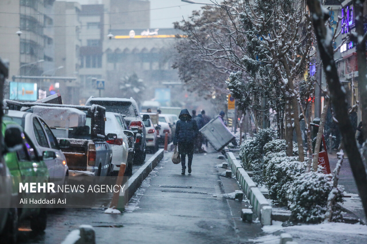 Tehran Weathernow Snowfall in Tehran - Mehr News Agency