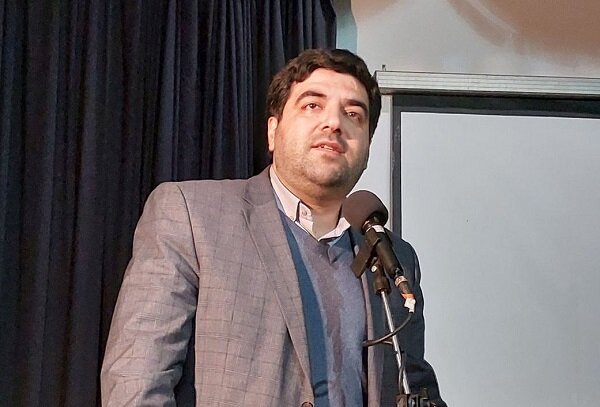 جشنواره سراسری شعر غدیریه بناب به یک جریان تبدیل شده است