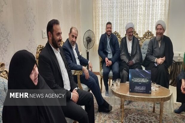 طرح ملی تکریم بانوان فاطمی در یزد اجرا شد