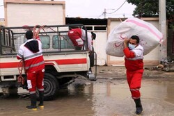 بیش از ۲۰۰ متأثر از بارندگی‌های اخیر در آبادان امدادرسانی شد