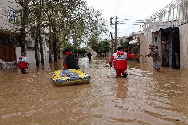 امدادرسانی به ۱۶۷ نفر در سیلاب ۶ استان
