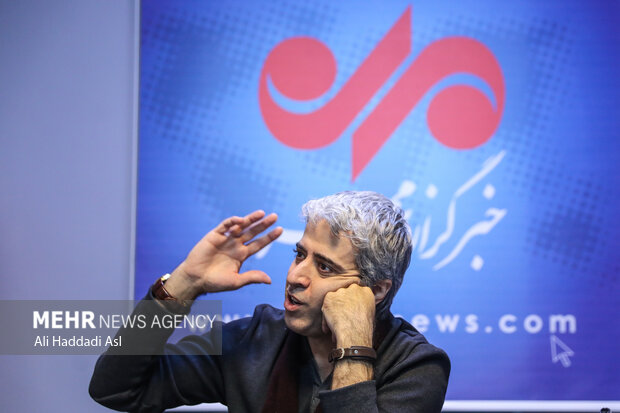 به جشنواره «تئاتر فجر» ادای دین میکنم/ سوءتفاهم «بودن یا نبودن»!