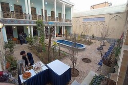 افتتاح مؤسسه فرهنگی-هنری آرتین در عمارت وزیر دفتر