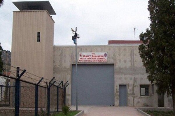 İmralı Heyetinin Öcalan ile görüşeceği tarih belli oldu İmralı Heyetinin Öcalan ile görüşeceği tarih belli oldu