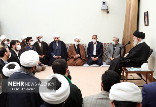 دیدار جمعی از مسئولان سازمان تبلیغات اسلامی با مقام معظم رهبری