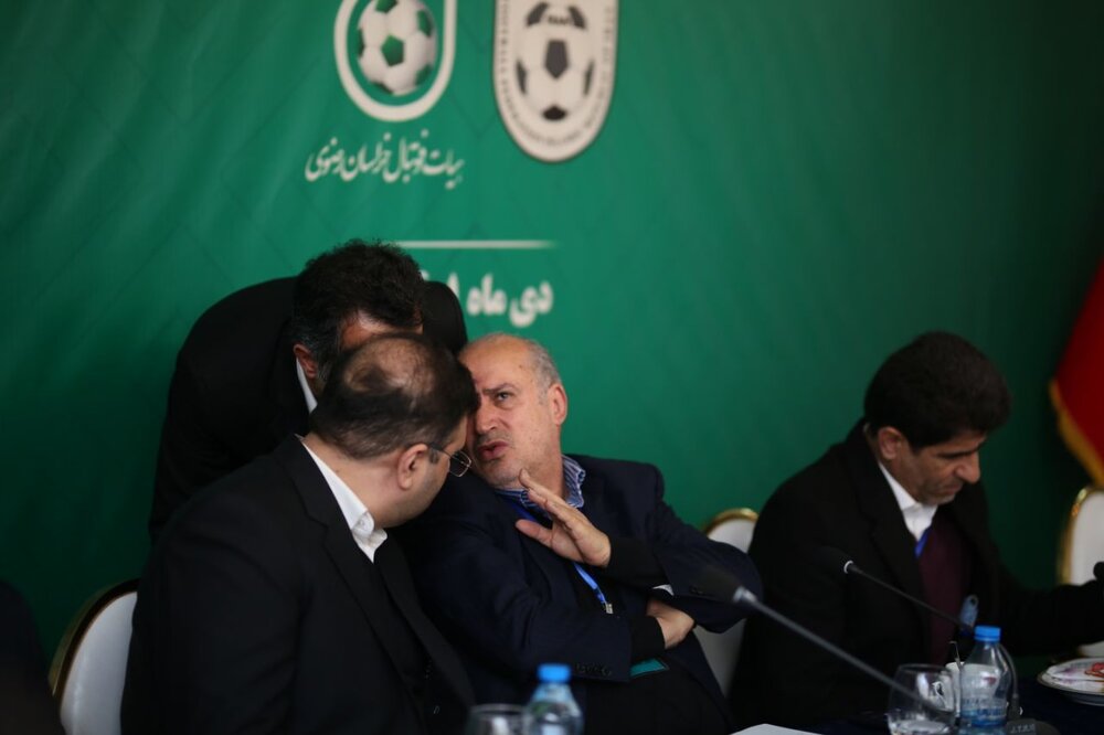 ادغام تیمهای فوتبال سایپا و پیکان/ تصمیمی برای جلوگیری از بحران