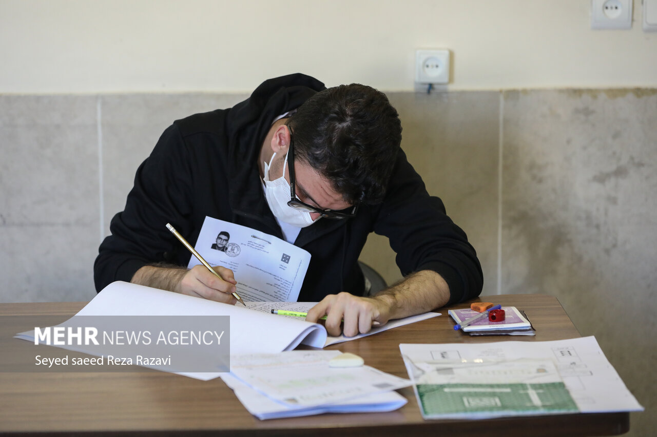 واکاوی تاثیر معدل در کنکور/ بحث موافقان و مخالفان داغ شد