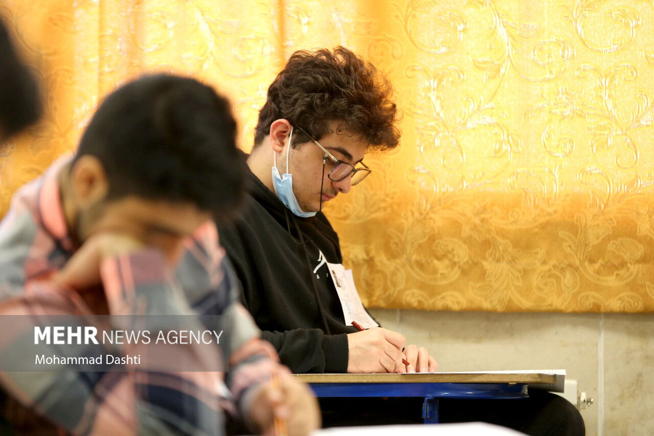 دعوای زرگری یا دغدغه داوطلبان؛ باز هم کنکور محل مناقشه نهادها شد