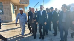 بازدید وزیر جهاد کشاورزی از ایستگاه‌های پمپاژ آب پلدختر