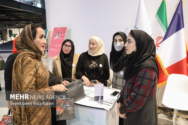 Guests at 1st intl. “Influential Women” congress