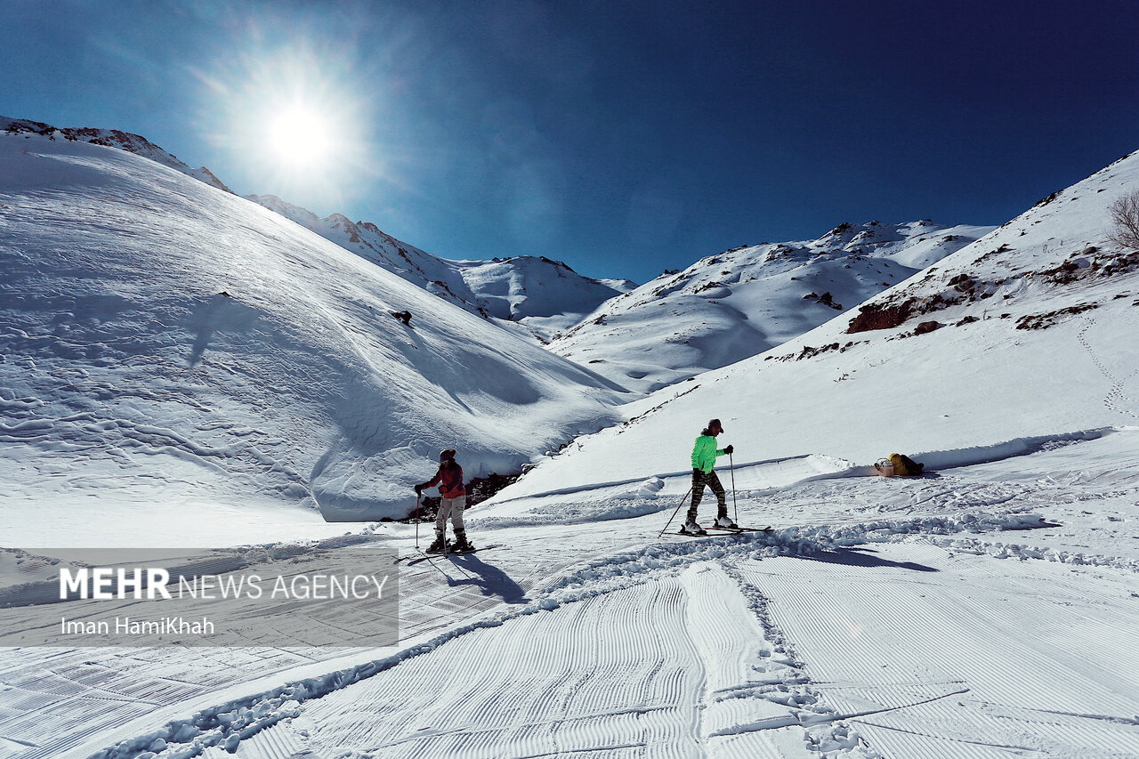 مسابقات اسکی قهرمانی کشور در الیگودرز آغاز شد