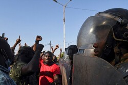 Burkina Faso'da Fransa karşıtı protesto