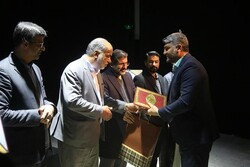 قدردانی وزیرارشاد از شرکت سنگ آهن در مشارکت زیرساخت‌های فرهنگی