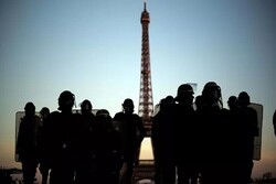 تظاهرات معترضان در فرانسه به درگیری با پلیس منجر شد
