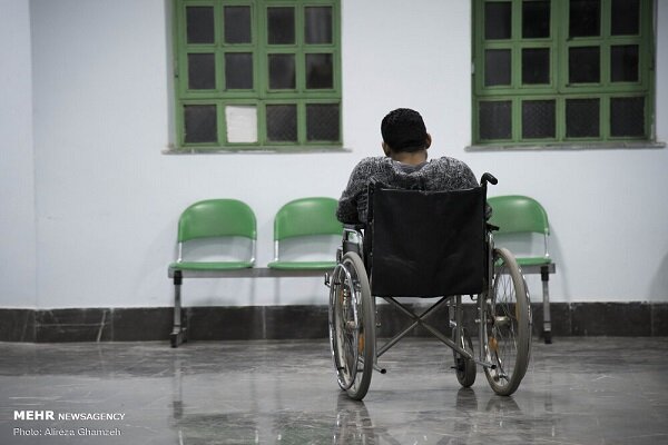 خودروهای ون مناسب‌ برای معلولان در اصفهان راه‌اندازی می‌شود