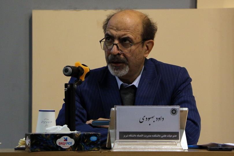 آذربایجان شرقی فقیرتر میشود/ بودجه ۱۴۰۲ و تورمی که پابرجاست دیروز