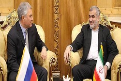 رئیس دومای روسیه و هیأت همراه وارد تهران شدند