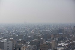 وضعیت هوای تهران نارنجی شد/ افزایش ذرات معلق در هوای پایتخت