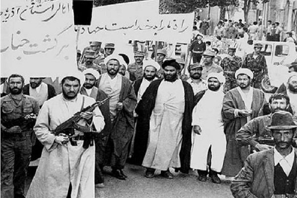 حماسه «۲ بهمن» ۵۷ ارومیه، سرآغاز مبارزه مسلحانه انقلاب اسلامی