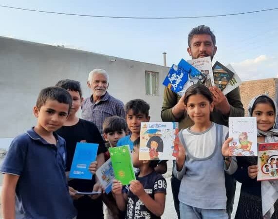 هیچکس جز رهبر انقلاب گروههای جهادی محرومیتزدا را جدی نمیگیرد