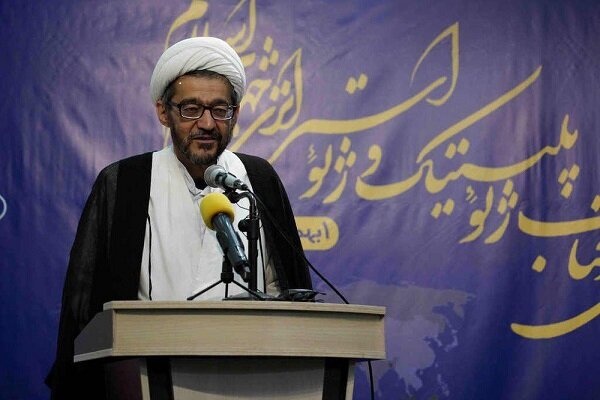 مباحث جغرافیای استراتژیک نیازمند اشراف نظری و عملی است مباحث جغرافیای استراتژیک نیازمند اشراف نظری و عملی است