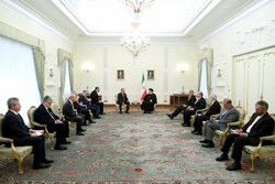 Cumhurbaşkanı Reisi, Rusya Devlet Duması Başkanı'nı kabul etti