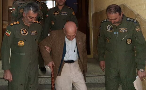 کهنه سرباز/روایت ۲۲هزارساعت پرواز خلبان اصفهانی هوانیروز ارتش