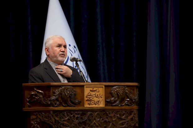 به جای محدودیتها گشایش در گردشگری ایجاد کنیم