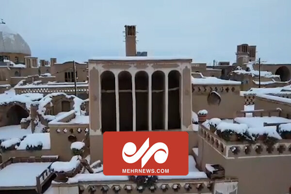 تصاویر هوایی از بارش برف در یزد