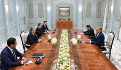 عبد اللهيان يبحث مع الرئيس الأوزبكي العلاقات الثنائية والقضايا الاقليمية والدولية