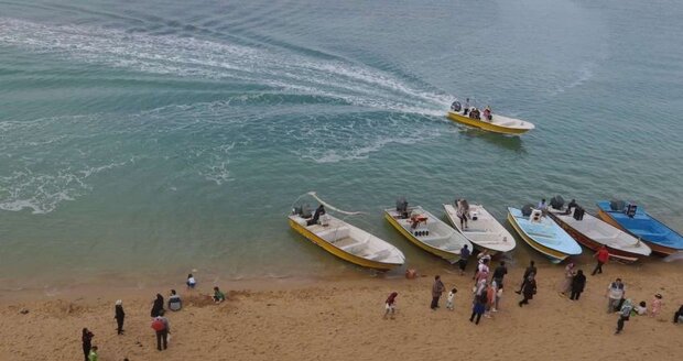 اقتصاد کرانهای در تنگستان تقویت شود/ توسعه گردشگری و آبزیپروری