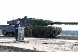 Russia reacts to Berlin decision to send tanks to Ukraine