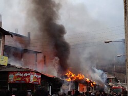 آتش سوزی ۱۳ مغازه در سوادکوه