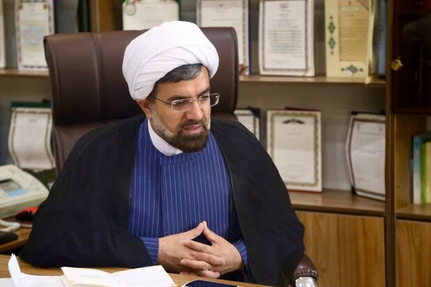 هیچ مکتب اخلاقی توهین به بهانه آزادی را نمیپذیرد هیچ مکتب اخلاقی توهین به بهانه آزادی را نمیپذیرد