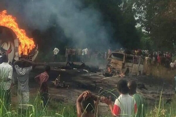 50 killed as explosion rocks central Nigeria