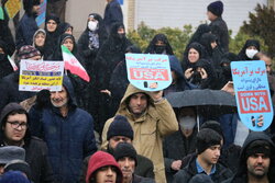 تجمع اعتراضی مردم اسلام آبادغرب در پی هتک حرمت به قرآن کریم